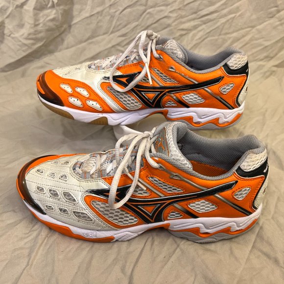 Mizuno Wave Lightning 3 - Picture 3 of 7